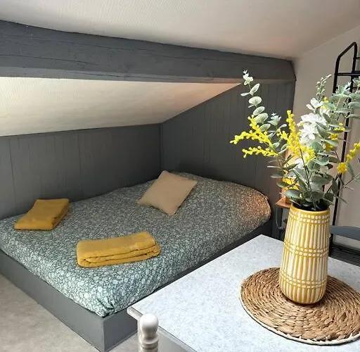 Proche Gare Apartman